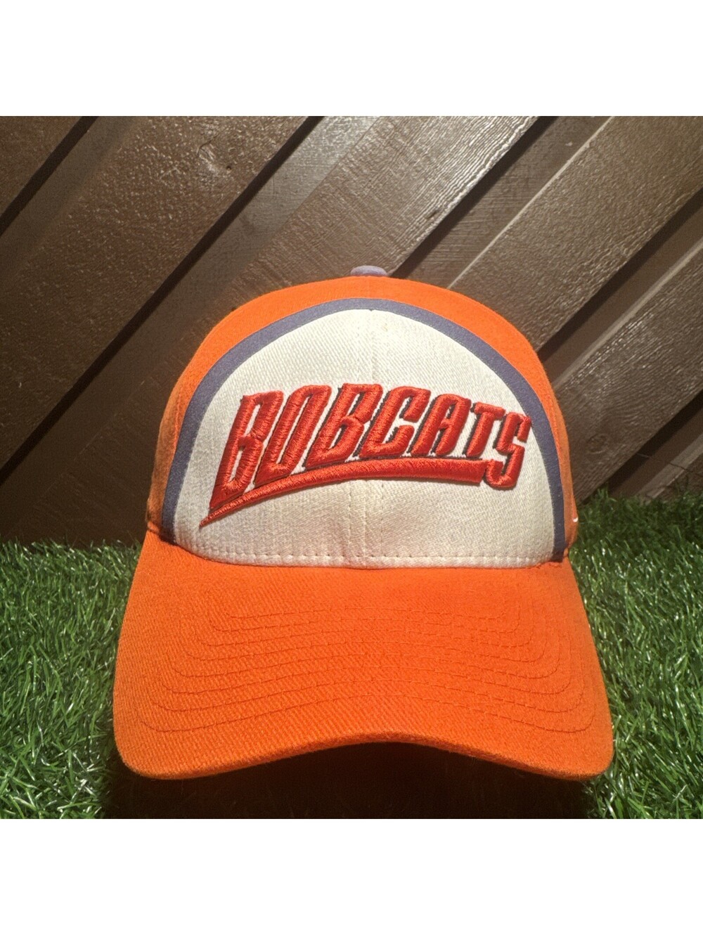 Vtg 2000s Charlotte Bobcats Hat Reebok Flexfit Orange White Deadstock NWOT NBA